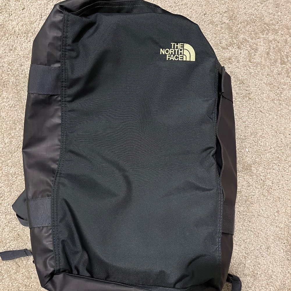Base Camp Voyager Duffel—32L